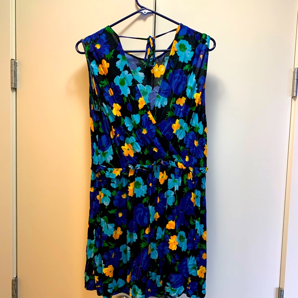Floral blue dress